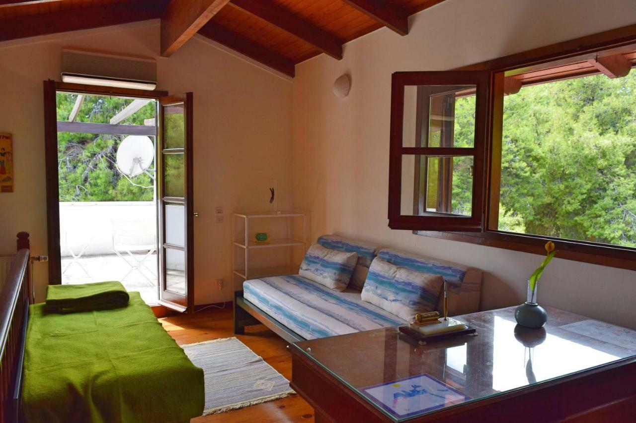 Seaside In Alikes, Chalkida Villa Drosia (Central Greece)